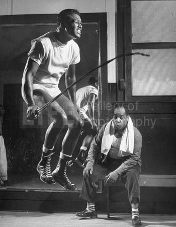 Sugar Ray Robinson skipping to music as a routine in his training camp.  (Photo by Ralph Morse//Time Life Pictures/Getty Images)